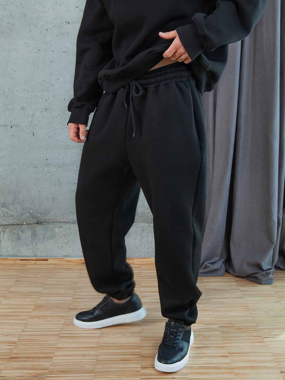 Картинка Чорні штани